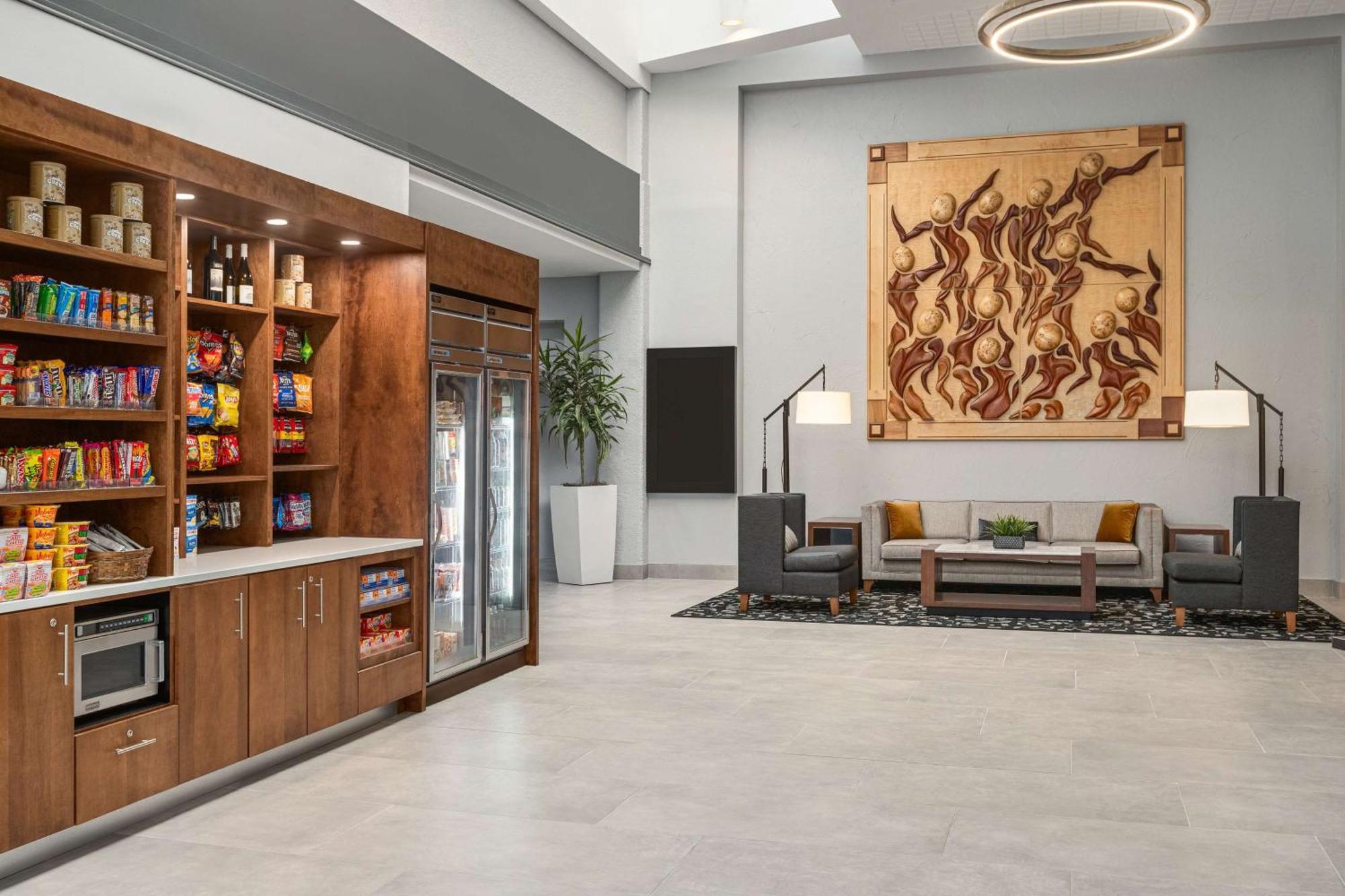 Doubletree By Hilton Fort Myers At Bell Tower Shops Eksteriør bilde