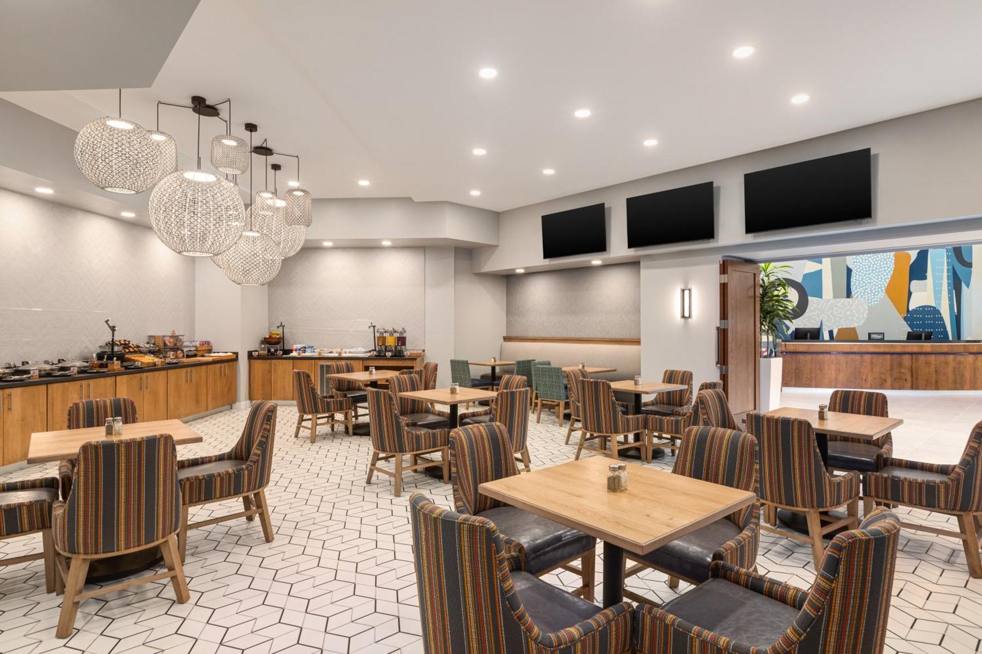 Doubletree By Hilton Fort Myers At Bell Tower Shops Eksteriør bilde